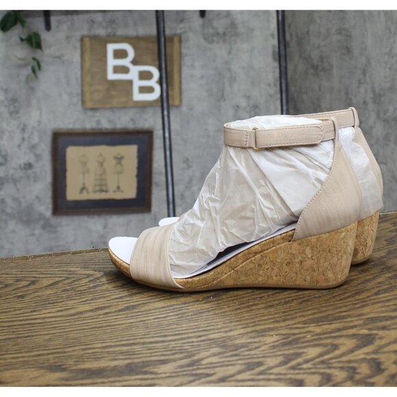 NWT Naturalizer Womens Areda Wedge Sandals G1779S8 Fawn Beige Metallic Brown 10M - Picture 3 of 8